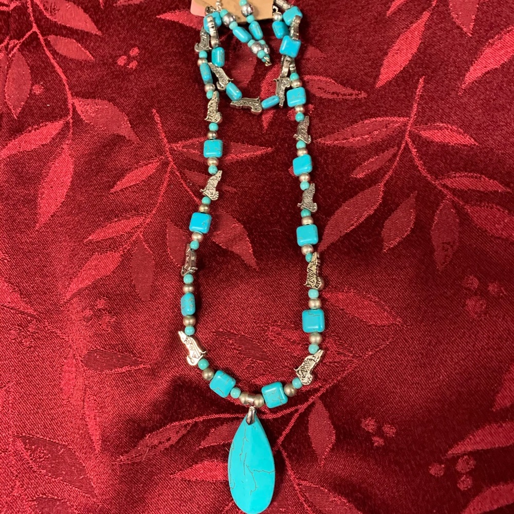 Handcrafted 3Pc Turquoise Set with Wolf Accents.